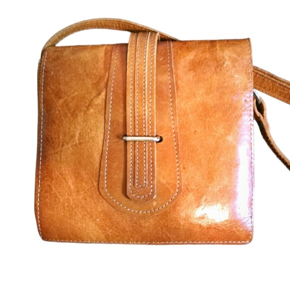 Vintage Cognac Crossbody Purse - Picture 3 of 12